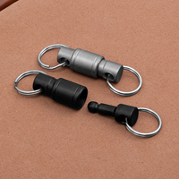 Accessoires de porte-clés universels en alliage de titane Boucle universelle Gadgets de voiture Pendentif de rotation à 360 degrés