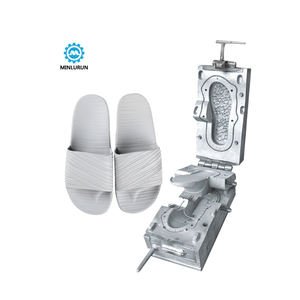 Pantoufles soufflantes en PVC de qualité Primacy Factory moule une élasticité <span class=keywords><strong>incroyable</strong></span> pour la <span class=keywords><strong>randonnée</strong></span> en plastique PVC - Product Image 2