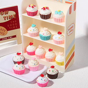 Mini gâteau simulé, cupcake en résine simulé, gâteau en forme de cœur, accessoires DIY pour coque de téléphone - Product Image 3