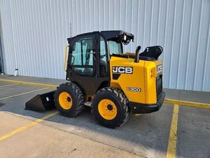 Chargeuse compacte sur chenilles JCB 300 2025 avec moteur diesel, boîte de vitesses, moteur 75KW, roulement et pompe hydraulique – Performances optimisées - Product Image 3