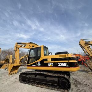 รถขุดตีนตะขาบมือสองจากญี่ปุ่นแท้ รุ่น CAT320BL/320B ระบบไฮดรอลิก ปั๊มแบบใบพัด ปี 2023 รุ่น 20 สำหรับเครื่องยนต์ 3066 ความจุ 1 ลูกบาศก์เมตร - Product Image 2