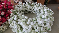 Décoration de mariage personnalisée en gros, fleur suspendue, toile de fond en mousse de soie blanche de 200 cm pour plafond, décoration de fête de mariage