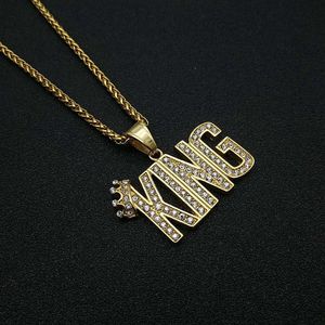 Collier pendentif roi plaqué or, incrusté de diamants, en acier titane, bijoux hip-hop pour homme, à porter au quotidien - Product Image 1