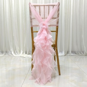 Vente en gros Chaise élégante de couleur unie Dossier Fil de lait Décor <span class=keywords><strong>Tulle</strong></span> Tissu décoratif Hôtel Conférence Fête de mariage Banquet en plein air - Product Image 4