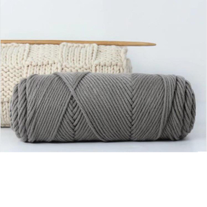Fil de laine pour tricotage à la machine, cône 100% laine - Product Image 1