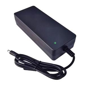 Cargador portátil 16S 48V 51,2 V 240W Cargador inteligente DC 57,6 V/58,4 V 3a 4a para scooters eléctricos Paquete de batería LiFePO4 - Product Image 3