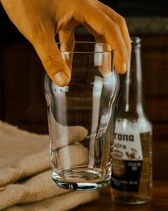 Vasos de Cerveza Transparentes de 16 oz, Vasos Clásicos Estilo Pub para Bar, Restaurante, Uso Doméstico, Aptos para Lavavajillas, Venta al por Mayor - Product Image 5