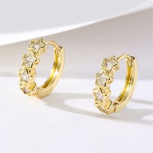 Cubic Zirconia Star Huggie Joyería fina Pendientes de aro de latón chapados en oro Mujeres - Product Image 1