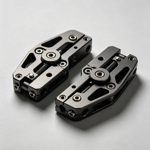 Conector Roscado de Acero Negro Mecanizado por CNC de la Marca TECH-KING, Pieza de Torneado de Guangdong - Product Image 1