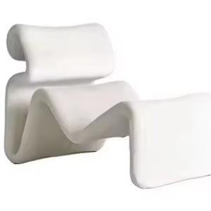 Fauteuil de salon moderne Jan Eskelius Etcetera en tissu velours durable pour salon et hôtel - Product Image 1