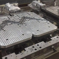 Soldadora automática de cuatro esquinas para marcos de ventanas de PVC con control PLC Mitsubishi