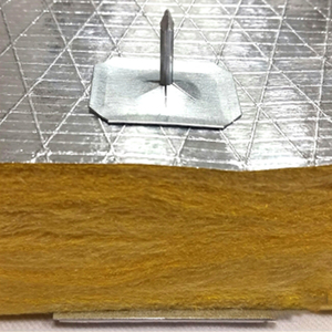 Ancrages isolants autocollants à haute adhérence pour tuyaux industriels - Product Image 1