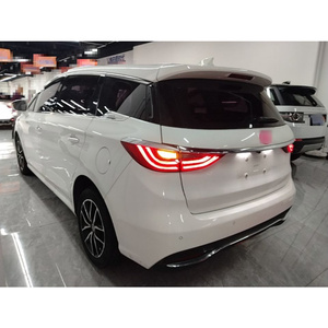 Guazi 2017 BYD Song MAX, Minivan de <span class=keywords><strong>Segunda</strong></span> <span class=keywords><strong>Mano</strong></span>, Motor de Gasolina, 7 Plazas, Proveedor Confiable, Automática, Volante a la Izquierda - Product Image 4
