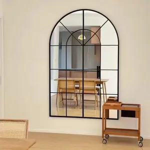 Specchietti da parete esclusivi a forma di finestra ad arco in metallo nero di grandi dimensioni