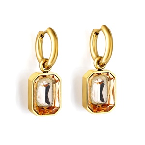 Pendientes de Acero Inoxidable de Lujo con Baño de Oro de 18K y Diamantes para Mujer - Product Image 4