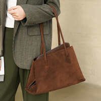 Sac fourre-tout décontracté de luxe en cuir de serpent véritable pour femme avec LOGO personnalisé, sac à bandoulière couleur unie, nouvelle collection 2026, capacité 1-1,9L