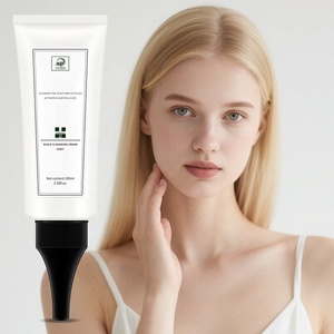 ครีมทำความสะอาดหนังศีรษะ OEM สูตรร้อน ช่วยขจัดสิ่งอุดตัน ลด<span class=keywords><strong>ผม</strong></span><span class=keywords><strong>หงอก</strong></span>และผมร่วง สำหรับสปาผมระดับมืออาชีพ ขจัดรังแค - Product Image 1