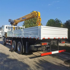 Camion grue de marque Shacman 6x4 à 10 roues, conduite à gauche, camion de transport avec grue - Product Image 3