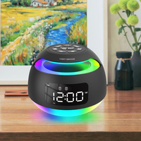 Horloge LED multifonctionnelle Haut-parleur à dents bleues Lumière ambiante RVB Réveil Hi-Fi Haut-parleur BT Réveil avec éclairage d'ambiance