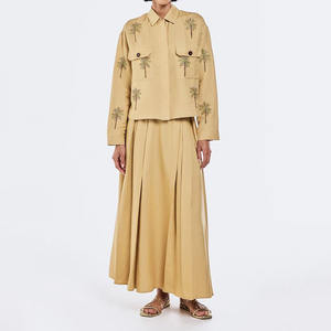 Veste courte brodée de perles de coton et de lin pour femmes mode OEM broderie en gros col rabattu Boxy manteau ajusté pour femmes - Product Image 2