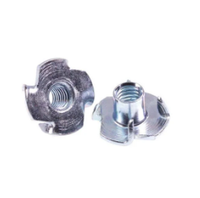 Tuerca en T DIN1624 de 4 Puntas M4 M6, Tuerca de Inserción de Cuatro Garras de Acero Galvanizado con Recubrimiento de Zinc, Clase 4.8, para Muebles y Carpintería
