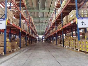 Sistema de Almacenamiento de Paletas Selectivas de Acero Resistente de 3 Niveles con Capacidad de 1800 kg, Estantes Reforzados, Protección Contra la Corrosión, Marca <span class=keywords><strong>Yuge</strong></span> - Product Image 6