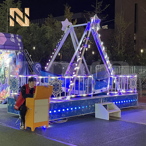 Manège Thème Neige : Bateau <span class=keywords><strong>Pirate</strong></span> 8-12 Places pour Centres Commerciaux Intérieurs et Extérieurs, Fêtes Foraines - Product Image 1