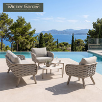 Ensemble de canapés de conversation contemporains pour l'extérieur, mobilier de jardin tressé avec coussins et tables basses pour patio et complexe hôtelier, vente en gros