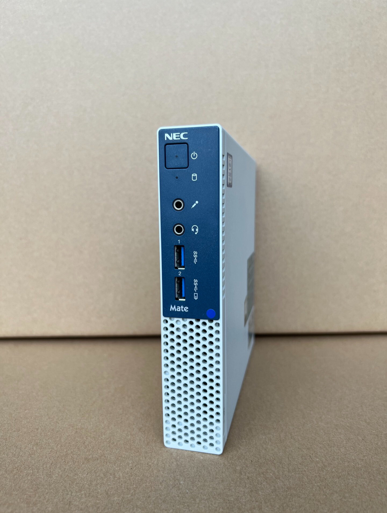 Mini PC with 7th Gen Dual Core Processor - 8G RAM, 256G SSD