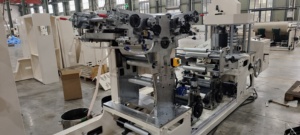 Khăn ăn serviettes gấp 1/4 tùy chỉnh tự động tốc độ cao Mô giấy làm bao bì máy bao bì - Product Image 3