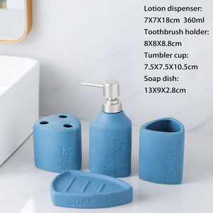 Ensemble de 4 accessoires de salle de bain en céramique classiques et luxueux, comprenant un porte-brosse à dents et un gobelet pour le bain de bouche, pour les hôtels - Product Image 1