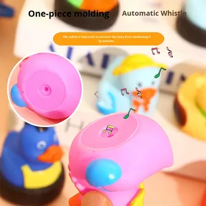 Canard en plastique irlandais Jeep Bunny de 5-6 cm, jouet à presser à faible décibel pour baby shower, vente en gros, emballage en vrac - Product Image 4