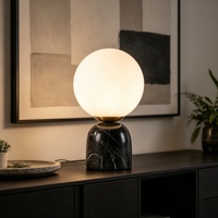 Lampe de table au design nordique avec base en marbre, globe en verre givré, anneau doré, veilleuse, couleurs noir/blanc/beige, garantie de 3 ans