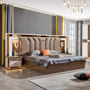 <span class=keywords><strong>Coiffeuse</strong></span> <span class=keywords><strong>de</strong></span> luxe moderne en bois avec miroir LED et <span class=keywords><strong>chaise</strong></span> pour chambre à coucher - Product Image 3
