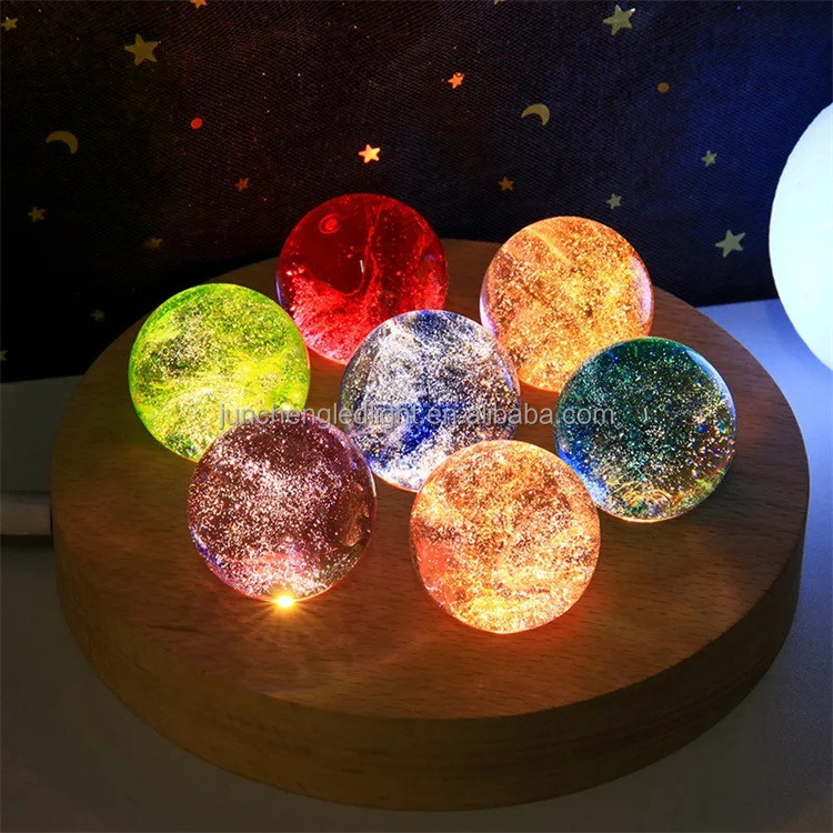 直径グローブミニチュアクリスタルボールLEDナイトライト 3D彫刻済み