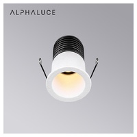 Spot encastré miniature de luxe carré et orientable pour les intérieurs de placards, les vitrines et les niches de meubles