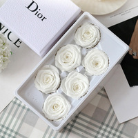 Vente en gros de 8 pièces de grade B 4-5cm, matériel d'affranchissement pour tête de fleur rose éternelle fait à la main pour cadeau de Noël