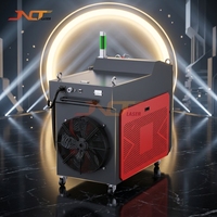 Machine de nettoyage laser 6000W pour la fabrication de structures en acier, élimine la rouille, les incrustations de minerai et les éclaboussures de soudure avant le revêtement