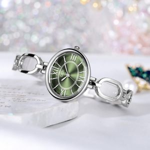 Montre-bracelet ovale vintage de luxe pour femme, style romain rétro, élégante, étanche, à quartz - Product Image 3