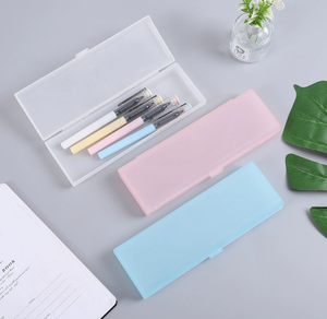 Trousse à crayons en plastique PP minimaliste, couleur unie, translucide givrée, avec bouton-pression, personnalisable avec logo, pour étudiants, vente en gros - Product Image 1
