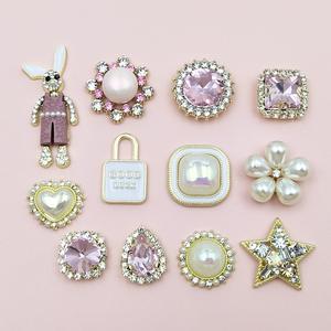 Nuovo arrivato Mix Styles Vintage rosa Alice Dream Cave scarpe modello ciondolo per spilla vestiti decorazione cucito album - Product Image 1