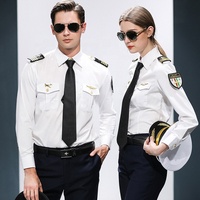 Uniforme de capitaine de bord et d'hôtesse de l'air pour les pilotes et les membres d'équipage