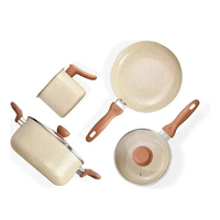 Ensemble de 6 casseroles et poêles en céramique moderne de haute qualité avec revêtement marbré, compatibles induction, couvercles en verre, poignées en bois doux au toucher, antiadhésives