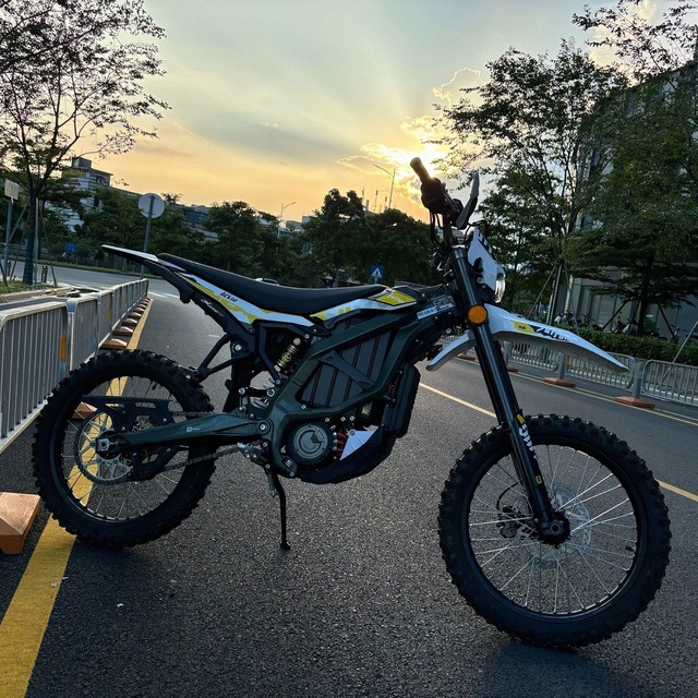 Wholesale Light Bee Off Road Electric Dirt Bike Proper Configuration, Practical and Considerate. Riding Is Stable.