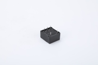 Capteur de tension à effet Hall Zhipu ZBV10/25A Température de fonctionnement -40~+85 Tension d'alimentation 15V5% pour la mesure de tension