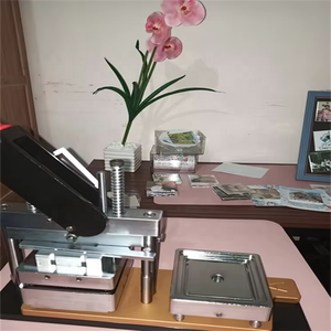 Wendy 63.5*63.5/50*50mm hình vuông tùy chỉnh hình ảnh tủ lạnh nam châm nút máy vớ<span class=keywords><strong>i</strong></span> Máy cắt giấy và 1000PCS - Product Image 5