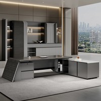Escritorio Ejecutivo en Forma de L en Nogal Oscuro con Iluminación LED de Nivel Superior para Gerente General o Presidente, Muebles Modernos de Alta Gama y Lujo
