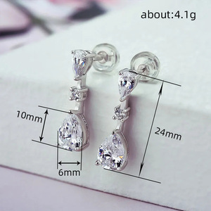 Eleganti Orecchini a Goccia per Donne, Gioielli Chic per Spose e Matrimoni - Product Image 3