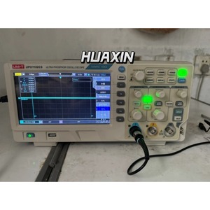 Osciloscopio Digital UNI-T UTD2072CL, Osciloscopio de Almacenamiento Digital de 2 Canales, Ancho de Banda de 70MHz - Product Image 1