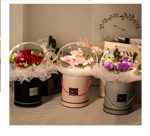 <span class=keywords><strong>Regalo</strong></span> per la Festa della Mamma, Fiore di Sapone a Forma di Rosa, <span class=keywords><strong>San</strong></span> <span class=keywords><strong>Valentino</strong></span>, Compleanno, <span class=keywords><strong>Romantico</strong></span> Fiore LED in Sfera Acrilica, Confezione <span class=keywords><strong>Regalo</strong></span> con Fiori Artificiali - Product Image 1